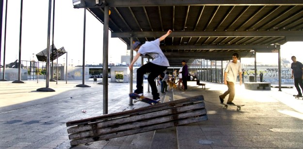 best top places spots for skate skating skateboarding in barcelona sants